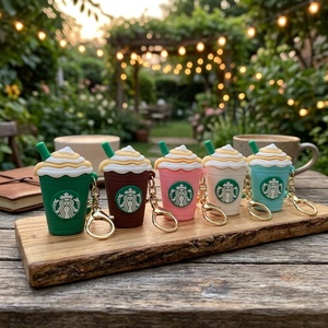Funboxes Llavero Colgante de Plástico de PVC 3D con Diseño de Taza de Café <span class=keywords><strong>Boba</strong></span> de Dibujos Animados, para Mochila, Llaves de Coche de Pareja, Regalos Colgantes - Product Image 2