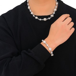 قلادة مصنوعة يدويًا من اللؤلؤ المرصع بالكريستال مع سلسلة للرجال والنساء - Product Image 3