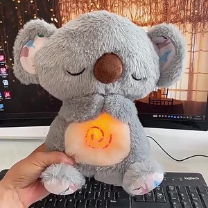 Peluche de Koala que Respira para Bebés, Compañero para <span class=keywords><strong>Dormir</strong></span> con Música y Funciones de Educación Temprana - Product Image 2