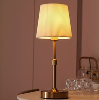 Lampe de table sans fil rechargeable en or, lampe de nuit en tissu, hauteur réglable, lampe de chevet d'hôtel, décoration d'intérieur, éclairage de table