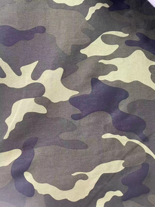 T-shirt thermique à manches longues en maille gaufrée camouflage personnalisé en usine, avec broderie et impression, col rond - Product Image 5