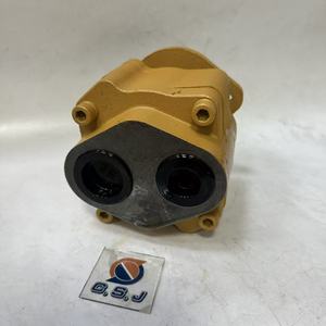 ปั๊มไฮดรอลิกเกียร์ 95518-03001 9551803001 สำหรับรถตักล้อยาง Furukawa FL230-1 FL230-2 ปั๊มพวงมาลัยเพาเวอร์ - Product Image 4