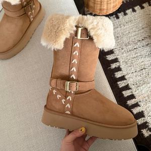 Trending UGGS Classic <b>for</b> <b>Women</b> Wholesale Custom logo Furry Platform Moon Casual <b>Boot</b> Winter Snow <b>Fur</b> <b>Women</b> Waterproof <b>Boots</b> - Product Image 2