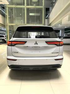 <span class=keywords><strong>Mitsubishi</strong></span> <span class=keywords><strong>Outlander</strong></span> 2023, Auto Usado, SUV de <span class=keywords><strong>Segunda</strong></span> <span class=keywords><strong>Mano</strong></span>, 1.5T CVT AWD 280Nm, 5 Asientos, para Venta al por Mayor a Concesionarios - Product Image 3