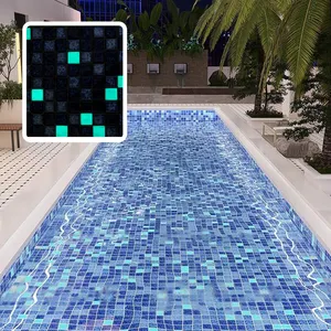 Leuchtende Mosaiksteine blaues Cobblestone weich gefühltes ganzkörperglas Recycling-Glas Noctilucent-Mosaik