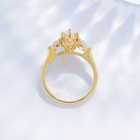 Anello di fidanzamento da donna in oro giallo 18 carati con diamante da laboratorio taglio marquise, stile Prismatic Shadow Fashion Light Luxury.