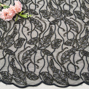ผ้าลูกไม้ตาข่ายปักลายดอกไม้สไตล์ใบไม้สีดำ + ประดับเลื่อม สำหรับเสื้อผ้า ชุดเดรส ของตกแต่งบ้าน งานแต่งงานสุดเซ็กซี่ - Product Image 2