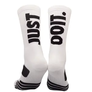 Chaussettes de basket-ball d'élite pour hommes personnalisées juste chaussettes d'école enfants tube éponge chaussettes de course de haute qualité