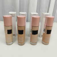 Cairan Pencerah Kulit Berkualitas Tinggi Tekstur Ringan Meratakan Warna Kulit Primer Makeup Wajah Cairan Foundation Pencerah