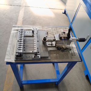Manuelle Stecker-zu-Pin-Befestigungsmaschine, Terminal-Pin-Einsetzgerät für Kunststoffpartikel in Heizgeräten - Product Image 2