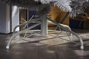 Árbol de Navidad Artificial Premium de 7.5 pies, Directo de Fábrica, con Nieve Artificial, Luces LED Blancas Cálidas, Forma Realista - Product Image 2
