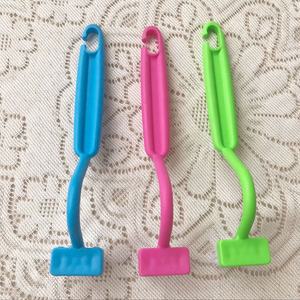 <span class=keywords><strong>Brosse</strong></span> de nettoyage de bord de toilette en plastique en forme de V, <span class=keywords><strong>brosse</strong></span> de nettoyage de bord de toilette, <span class=keywords><strong>brosse</strong></span> de toilette incurvée de 8 pouces - Product Image 5