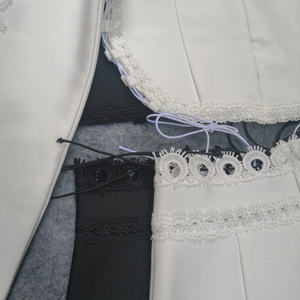 C2614 Set Estivo Casual da <span class=keywords><strong>Donna</strong></span> in Due Pezzi, Bianco e Nero, con Maniche a Campana, Lacci e Dettagli Traforati, Slim Fit, Eco-Friendly - Product Image 5