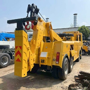 Camion de remorquage et de dépannage Foton 8X4 25 tonnes, véhicule de sauvetage intégré robuste - Product Image 5