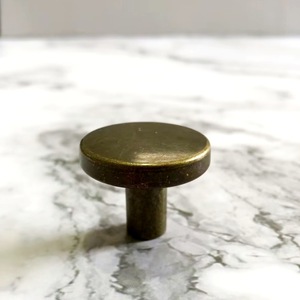 Creative Handle Zinc Alloy Leaf Drawer Single Hole Gold Bee Door Handle <strong>Knob</strong> - Product Image 4