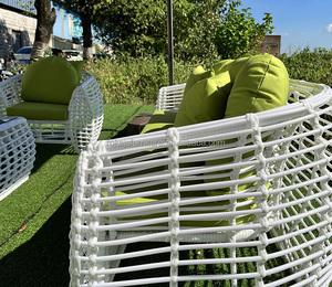 Canapé d'extérieur en <span class=keywords><strong>rotin</strong></span> blanc simple et créatif pour jardin, patio, extérieur creux, meubles à <span class=keywords><strong>pendule</strong></span>, canapé en <span class=keywords><strong>rotin</strong></span> simple imperméable à l'eau et au soleil - Product Image 4