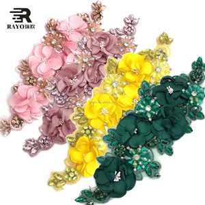 قطع مصنوعة يدويًا عالية الجودة ثلاثية الأبعاد زهور خياطة مطرزة بحجر الراين لفساتين الزفاف قبعات ذاتية الصنع زجاج شبكي حديد - Product Image 3