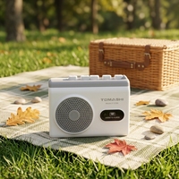 Petit enregistreur de cassette portable classique, lecteur MP3, lecteur de cassettes audio, lecteur de cassettes Walkman, prise d'alimentation USB de type C
