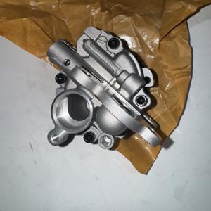 مضخة زيت المحرك BK2Q-6600-<span class=keywords><strong>CA</strong></span> لسيارات فورد رينجر ومازدا BT-50 2.2 و3.2 TDCi - Product Image 2