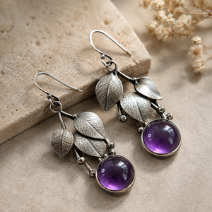 Orecchini vintage bohémien con foglie di ciliegio viola, regali per feste da donna - Product Image 4