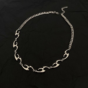 Collier en acier au titane de haute qualité pour garçons forme irrégulière conception de niche élevée ne se décolore pas chaîne de couleur chaînes de mode colliers - Product Image 4