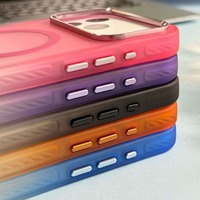 Coque de téléphone à chargement sans fil dégradée pour iPhone 17, toucher givré, protection des coins, protection de l'appareil photo, vente en gros, personnalisable, faible MOQ