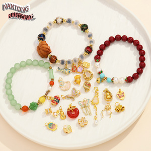 จี้ทอง 18k ชุบทองแดงรูปผีเสื้อจากหนานทง อุปกรณ์ทำเครื่องประดับ DIY จี้แฟชั่นสำหรับทุกเพศ - Product Image 2