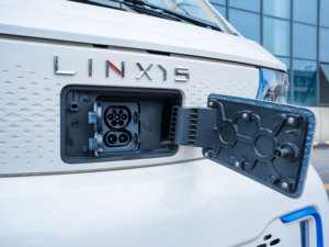 G050 Pure Electric Mini <span class=keywords><strong>Van</strong></span> Cargo Trucks New Energy Vehicles Electric Mini <span class=keywords><strong>Van</strong></span> From China - Product Image 5