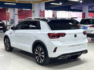 Voiture d'<span class=keywords><strong>occasion</strong></span> Volkswagen 2021 T-Roc R-Line 1.4TSI 280TSI 2WD Pro Smart Link Edition (restylée) Automatique Bon état Voiture d'<span class=keywords><strong>occasion</strong></span> - Product Image 4