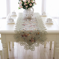 Nappe RUNXI de style européen, motif floral vert clair, 100% polyester, dentelle brodée, pompon, lavable, personnalisable