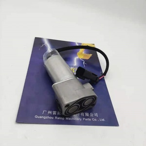 Válvula Solenoide de Bomba Principal Nueva 702-21-07311 702-21-07610 702-21-07620 para PC450-8 D65E - Product Image 1