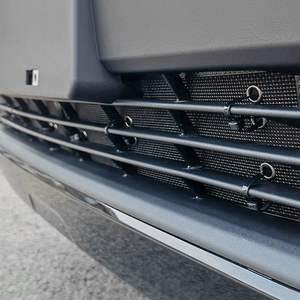 <span class=keywords><strong>Toyota</strong></span> <span class=keywords><strong>Corolla</strong></span> 2023 rejilla delantera de red King Kong Red de insectos accesorios de decoración de modificación de coche - Product Image 5