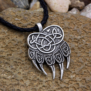 Nouveau Collier Pendentif <span class=keywords><strong>en</strong></span> Acier Inoxydable Rétro, Style Nordique <span class=keywords><strong>Viking</strong></span>, avec Chaîne <span class=keywords><strong>en</strong></span> Acier au Titane et Motifs Griffe d'Ours Imposante et Panier de Fleurs - Product Image 3
