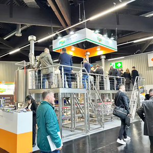 Équipement de distillerie industriel automatique personnalisé à vapeur avec alambic en cuivre pour la production de <span class=keywords><strong>gin</strong></span>, whisky, rhum, brandy et spiritueux - Product Image 5