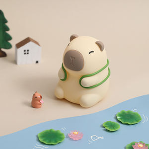 Capybara Cute Cartoon Pat Nightlight <span class=keywords><strong>Lámparas</strong></span> <span class=keywords><strong>de</strong></span> mesa USB recargables Emisión <span class=keywords><strong>de</strong></span> blanco cálido Mini lámpara <span class=keywords><strong>de</strong></span> luz nocturna <span class=keywords><strong>de</strong></span> silicona moderna - Product Image 1