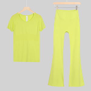 Conjunto Deportivo para Mujer Tallas Grandes - Ropa de Fitness Transpirable al por Mayor, Tops de Entrenamiento, Pantalones de Yoga, Leggings Sólidos con Logo Frontal - Product Image 6