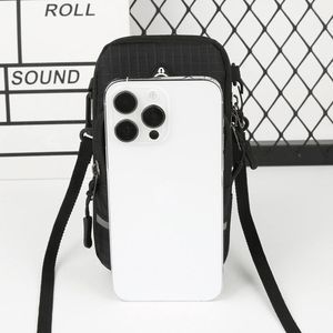 Sac de bras pour téléphone portable personnalisé de 6,7 pouces, jogging, course à pied en plein air, équipement de sport, sac de poignet imperméable en PU léger - Product Image 4