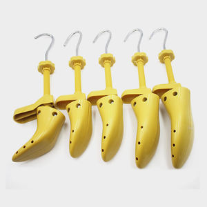 Extenseur de chaussures réglable pour hommes et femmes, longueur et pieds larges, <span class=keywords><strong>agrandisseur</strong></span> d'arbres, extenseur de chaussures en plastique, vente en gros - Product Image 1