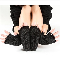 Lot de chaussettes et gants de yoga antidérapants à 5 doigts pour femmes, idéaux pour le yoga et le Pilates