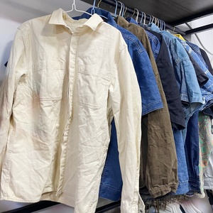 Ropa Usada al por Mayor en Paquetes de Estilos Variados a Bajo Precio, Chaqueta Vaquera Vintage de Talla Grande, Embalaje de 45 kg/75 kg/100 kg con <span class=keywords><strong>Descuento</strong></span> - Product Image 3