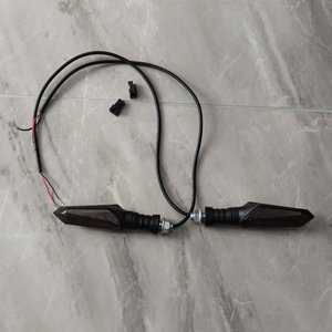 Clignotant LED pour trottinette électrique, lampe d'avertissement ambre, pièces de modification et de mise à niveau pour trottinette adulte, vente en gros et au détail - Product Image 3