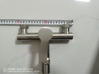 Robinet de douche mural moderne en nickel brossé, mitigeur de baignoire à poignée unique avec inverseur, finition en acier inoxydable pour salle de bain