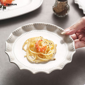 Service de table carré en porcelaine de qualité supérieure, motif double ligne gaufrée, pour mariages et réceptions familiales, en New Bone China, écologique et compatible lave-vaisselle - Product Image 5