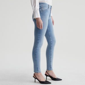 Jeans droits en denim super extensible indigo clair taille haute pour femmes OEM, respirants, broderie, franges, ourlet brut, longueur cheville, vente en gros - Product Image 6