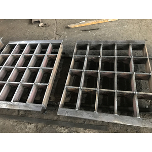 แผงรั้วเหล็กชุบสังกะสีแบบจุ่มร้อนเชื่อมด้วยเหล็กกล้าคาร์บอนสำหรับใช้งานกลางแจ้ง ทนทาน ได้รับการรับรองมาตรฐาน <span class=keywords><strong>ISO</strong></span> ระดับอุตสาหกรรมจาก Jiulong - Product Image 6