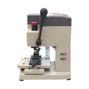 Machine à tailler les clés D30A, outil avancé <span class=keywords><strong>de</strong></span> duplication et <span class=keywords><strong>de</strong></span> fabrication <span class=keywords><strong>de</strong></span> clés <span class=keywords><strong>pour</strong></span> les services <span class=keywords><strong>de</strong></span> serrurier professionnels - Product Image 3
