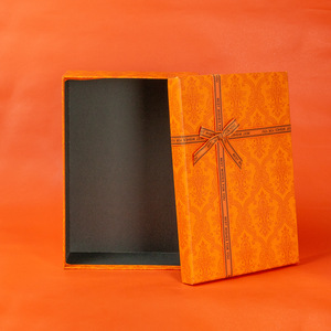 Caja <span class=keywords><strong>de</strong></span> Regalo Magnética <span class=keywords><strong>de</strong></span> Cartón Naranja con Logotipo Personalizado, Lazo, <span class=keywords><strong>Flores</strong></span> y Ramos, con Característica Aséptica para Regalos <span class=keywords><strong>de</strong></span> Ropa - Product Image 3
