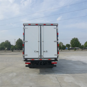 DF lIUQI 4x2 <span class=keywords><strong>camion</strong></span> réfrigéré 140HP choix de qualité supérieure pour chaîne froide maintien de la mer poisson congelé fruits de mer état privilégié - Product Image 6
