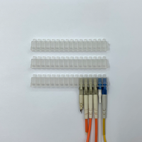 Capuchon anti-poussière en fibre optique PP transparent simple mode LC 16-plex, résistant aux hautes températures, vente en gros d'usine