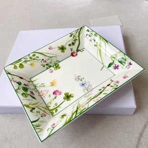 Wholesale 41pcs European Style Luxury High Grade <b>Bone</b> <b>China</b> Ceramic <b>Dinner</b> <b>Sets</b> Custom Logo Porcelain Charger Plates for Party - Product Image 3